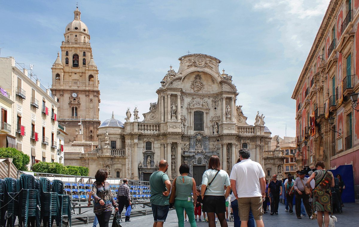 Murcia city photo for travel to Valencia