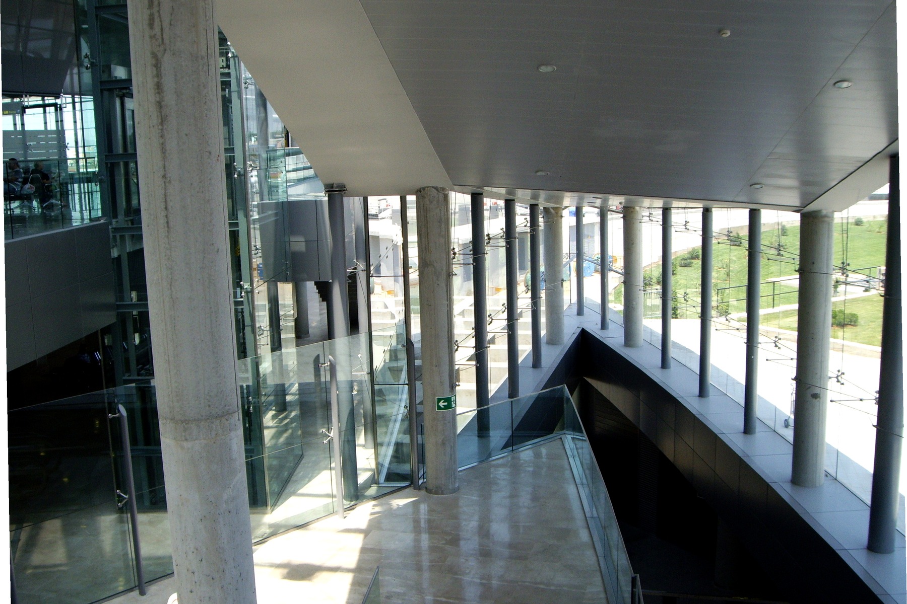 Valencia Airport terminal exterior and arrival area